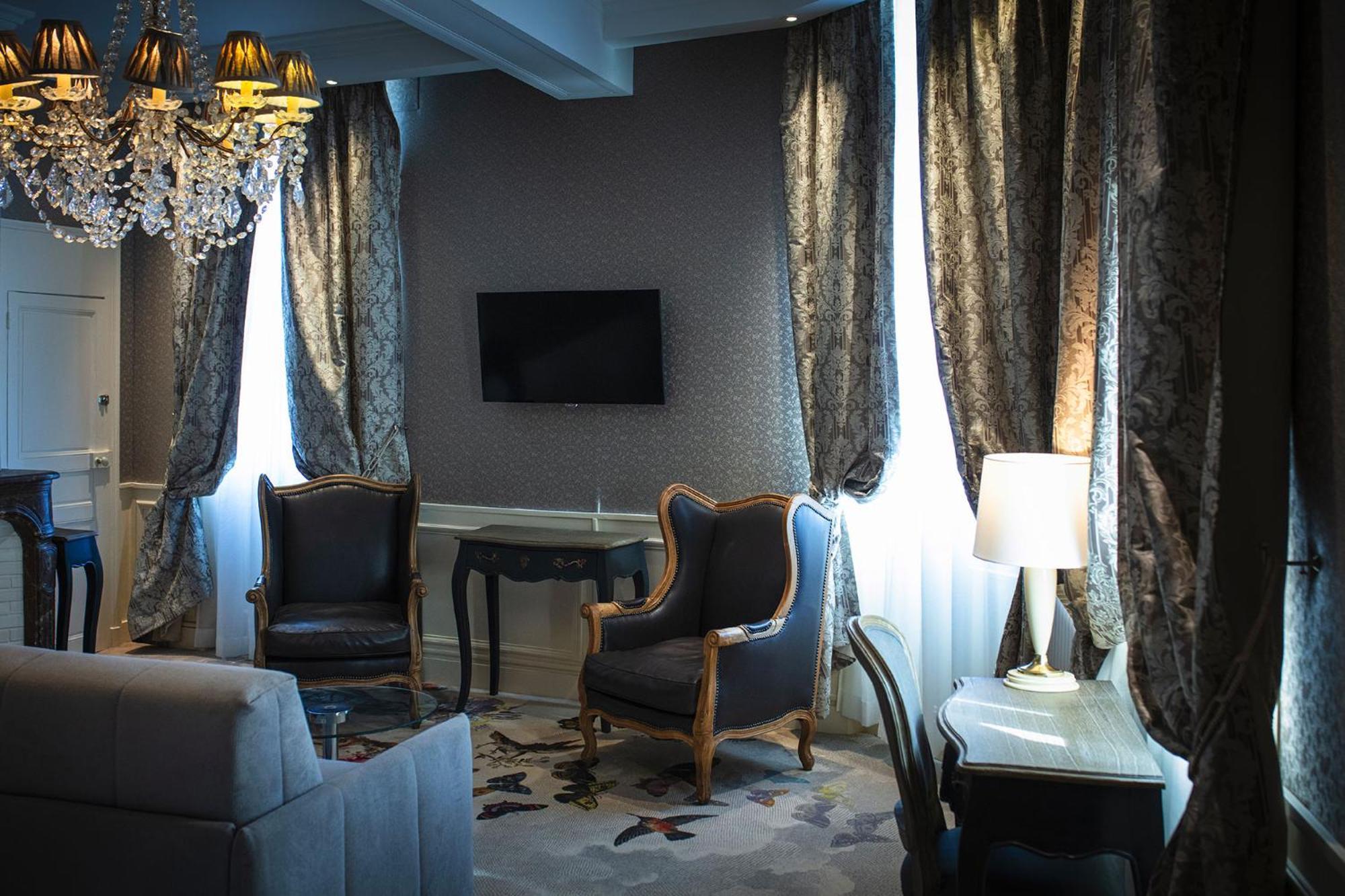 Hotel & Spa Le Grand Monarque, BW Premier Collection Шартр Экстерьер фото